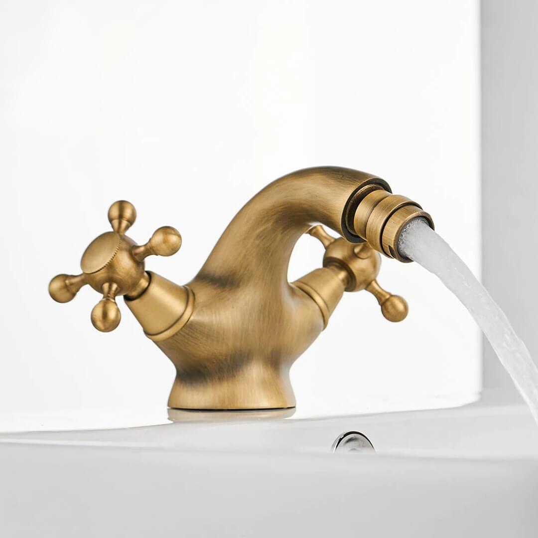 Bathroom Sink Faucet - Blütz - undefined - Signature Faucets