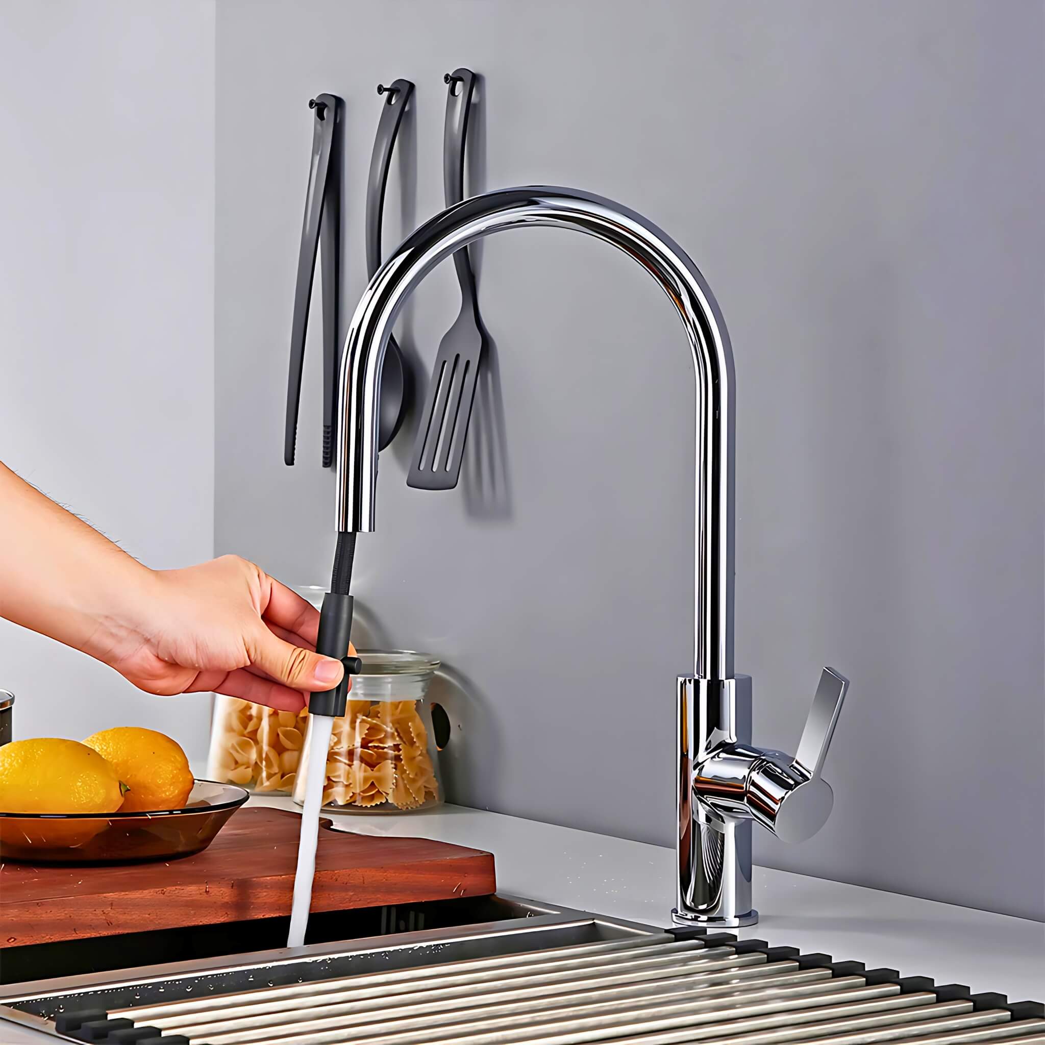 Kitchen-Faucet-Discreeto-Single-Hole-Kitchen-Faucet-With-Pull-Out-Spout-chrome-Signature-Faucets #color_chrome