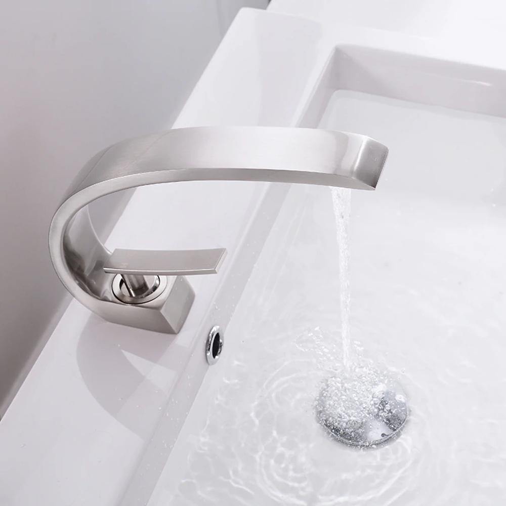 Bathroom Sink Faucet - Kastel Basin Faucets Modern Bathroom Mixer Tap Single Handle Single Hole Crane - undefined - Signature Faucets